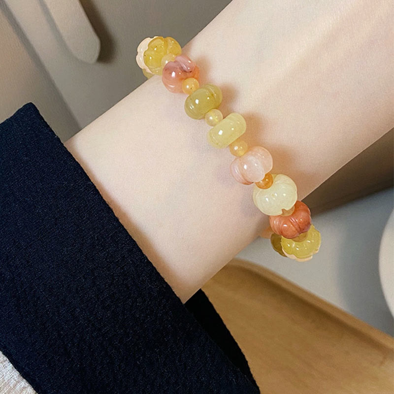 6 x 8 mm goldenes Seiden-Jade-Armband für Reichtum und Glück