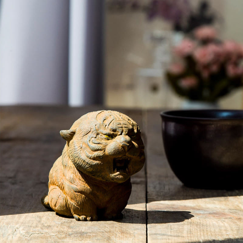 7,5 cm Mini-Statue „Roaring Tiger“ aus Eisenpulverharz