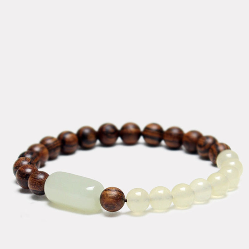 8 mm Jade-Sandelholz-Mala-Armband mit Glücksbringer
