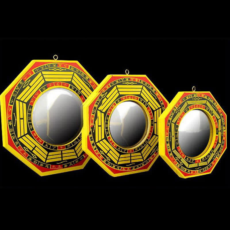 8 im Feng Shui Bagua Kartenspiegel für Harmonie und Gleichgewicht