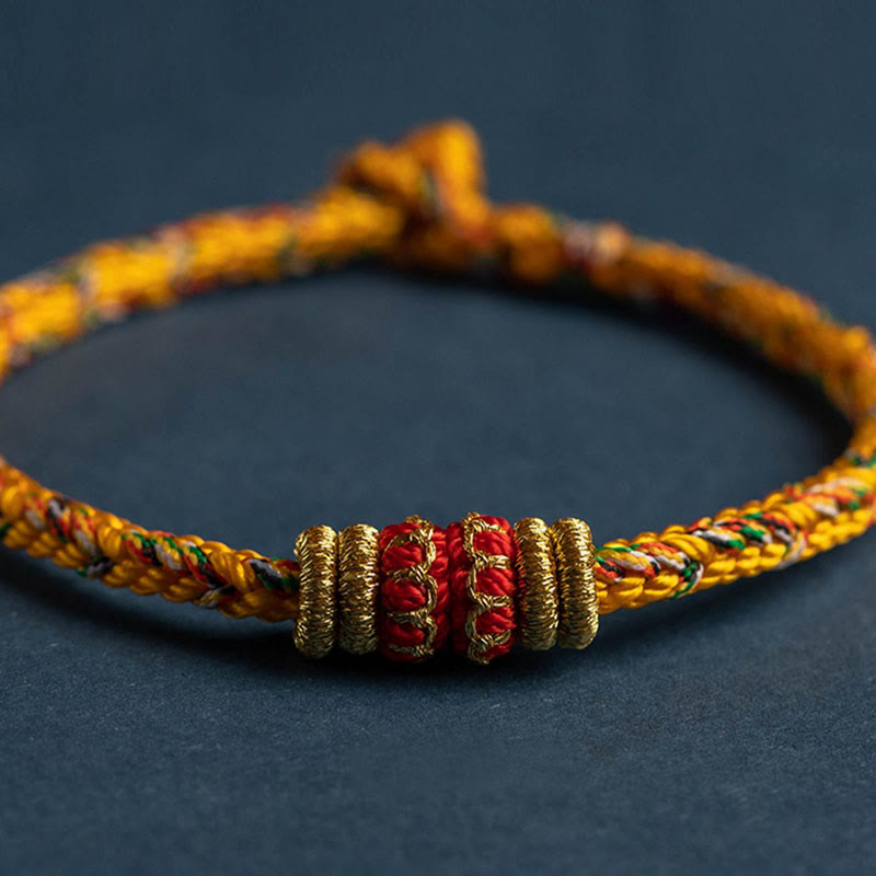 Handgefertigtes rotes Schnurarmband mit chinesischem Tierkreiszeichen für Glück und Stärke