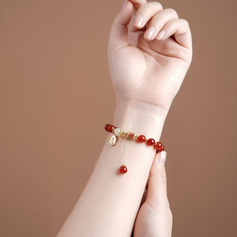8mm Red Agate Fu Character Confidence Bracelet