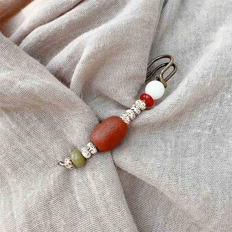 8 cm große Bodhi-Samen-Achat-Brosche für die Vorteile von Ruhe und Harmonie