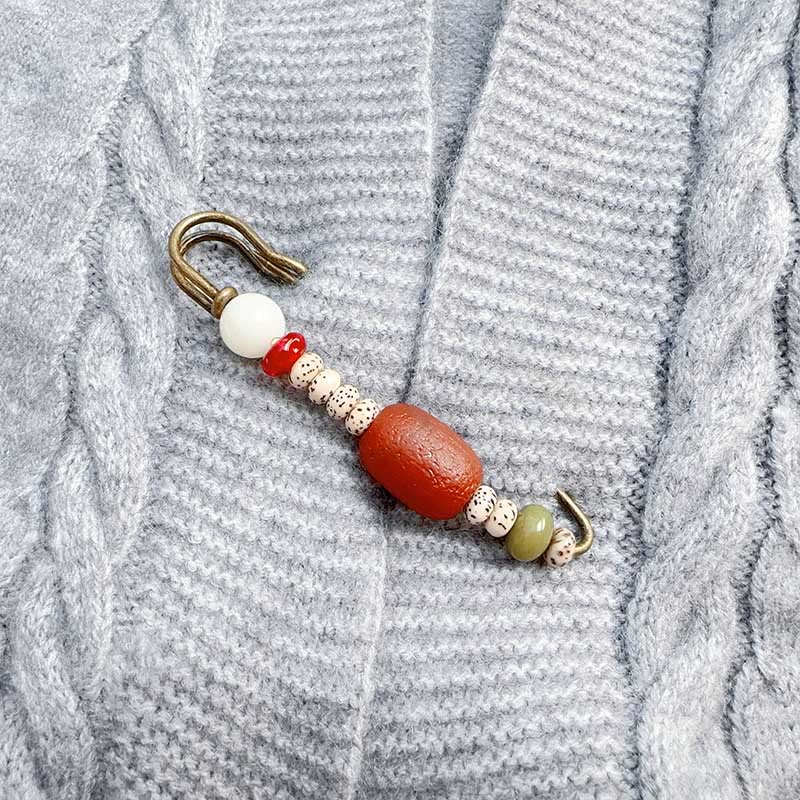 8 cm große Bodhi-Samen-Achat-Brosche für die Vorteile von Ruhe und Harmonie