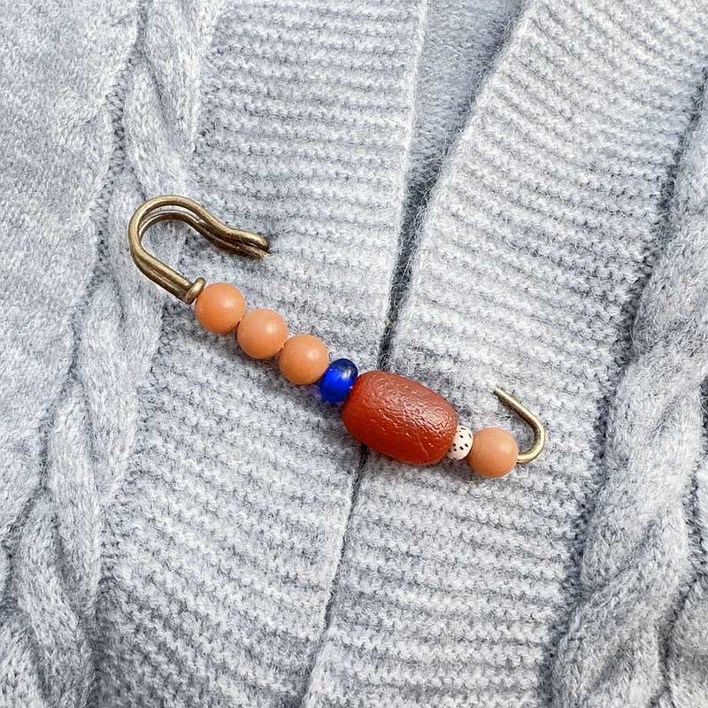 8 cm große Bodhi-Samen-Achat-Brosche für die Vorteile von Ruhe und Harmonie