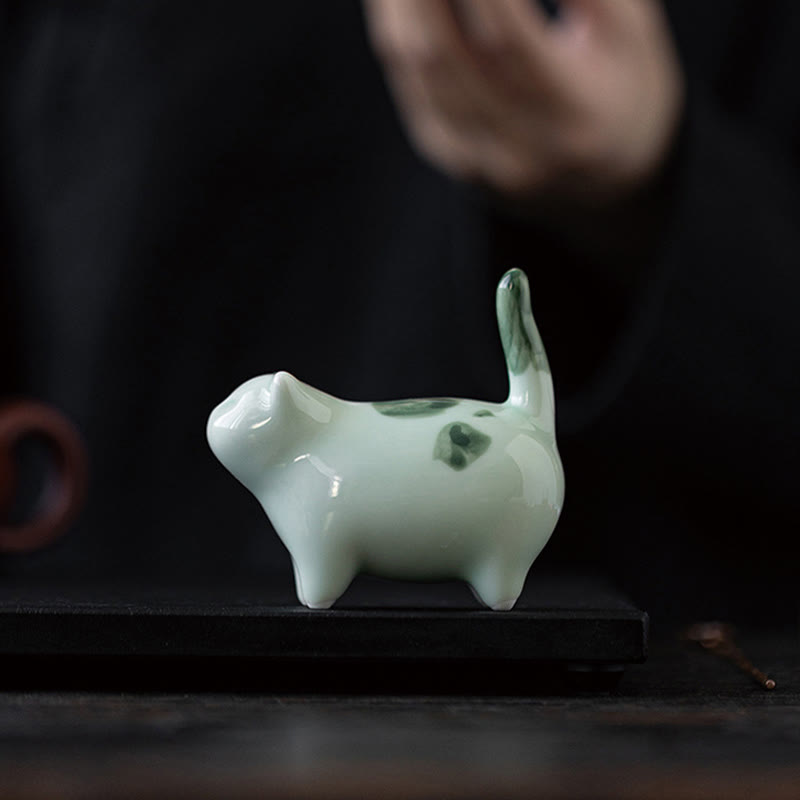 8 cm große Glückskatzenstatue aus Keramik | Blaue stehende Katzenfigur