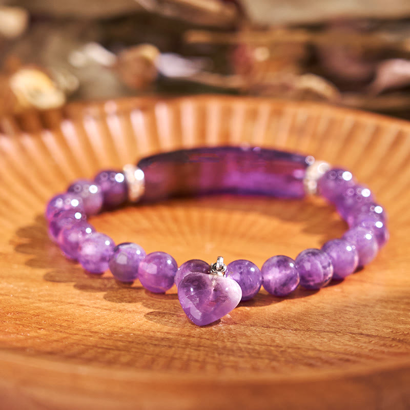 8 mm Amethyst-Heilperlen-Armband mit Liebesherz für Meditation