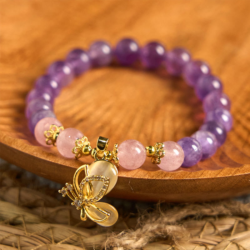 8 mm Amethyst &amp; Erdbeerquarz Schmetterling Charm Armband