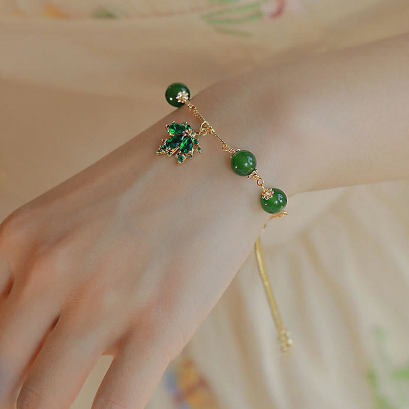 8 mm grünes Chalcedon-Armband „Mut und Stärke“