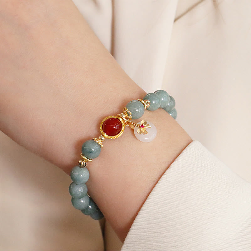 8 mm natürliches Jade-Achat-Glücksarmband im Fliege-Design