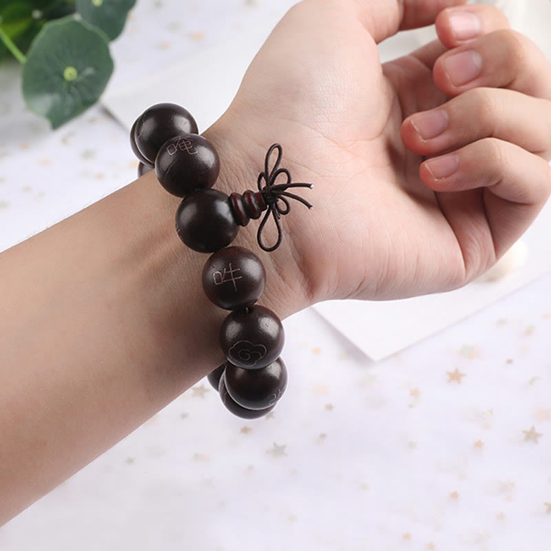 8 mm kleines Blattarmband aus rotem Sandelholz „Om Mani Padme Hum“