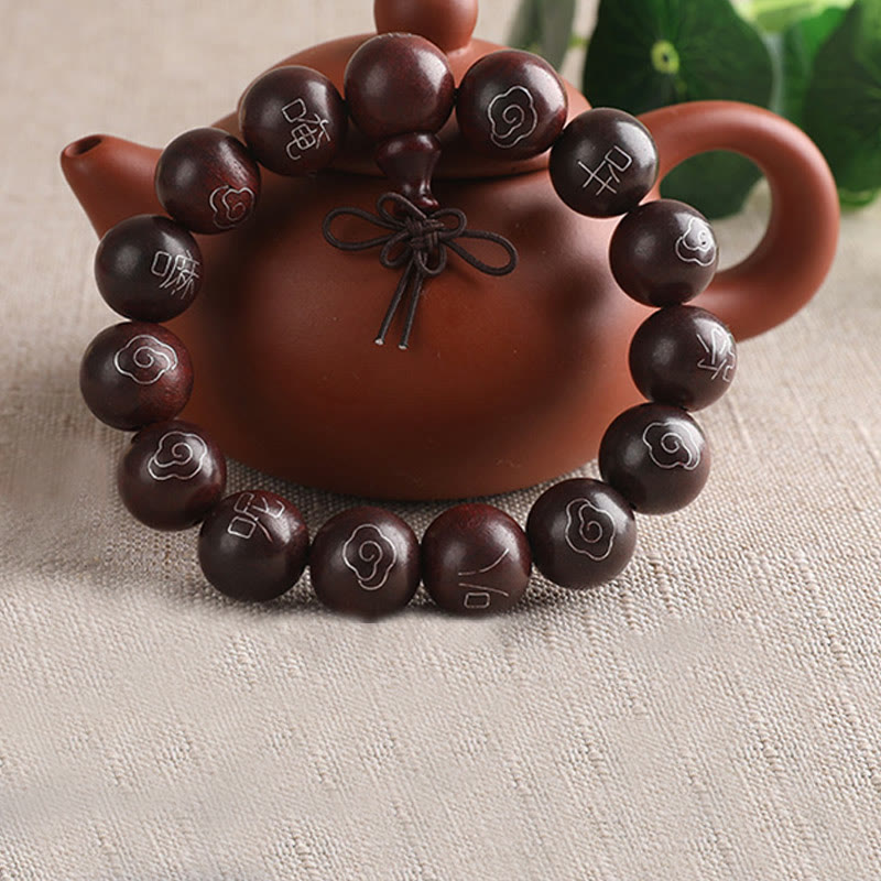 8 mm kleines Blattarmband aus rotem Sandelholz „Om Mani Padme Hum“