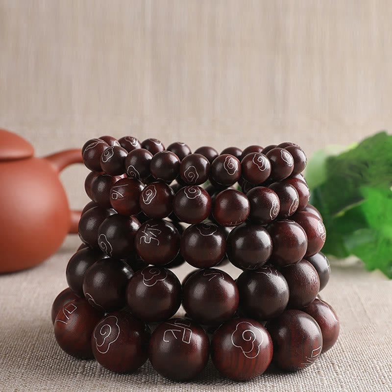 8 mm kleines Blattarmband aus rotem Sandelholz „Om Mani Padme Hum“