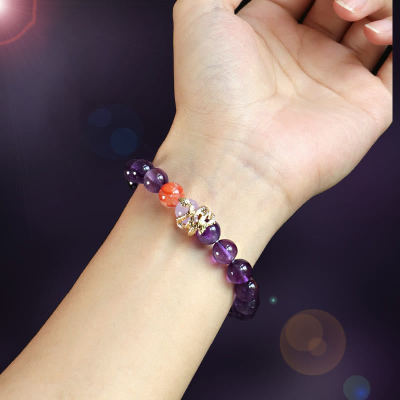8 mm großes Glücksarmband aus verschiedenen Kristallen mit Amethyst für Gleichgewicht