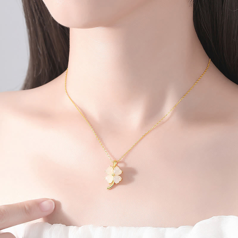925 Silber Hetian Jade Vierblättriges Kleeblatt Halskette für Glück