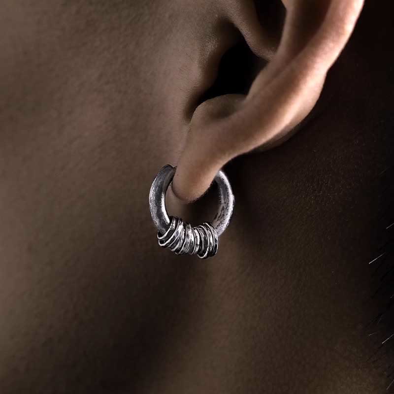 Handgehämmerte spirituelle Schutzohrringe aus 925er Sterlingsilber
