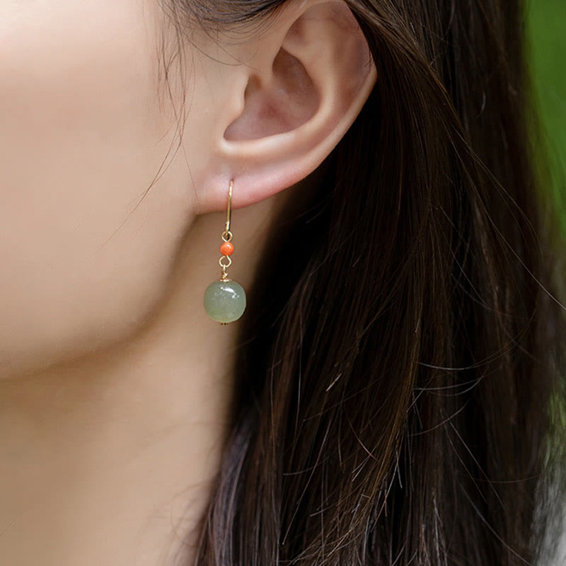 Jade-Tropfenohrringe aus 925er Sterlingsilber für Glück und Wohlstand