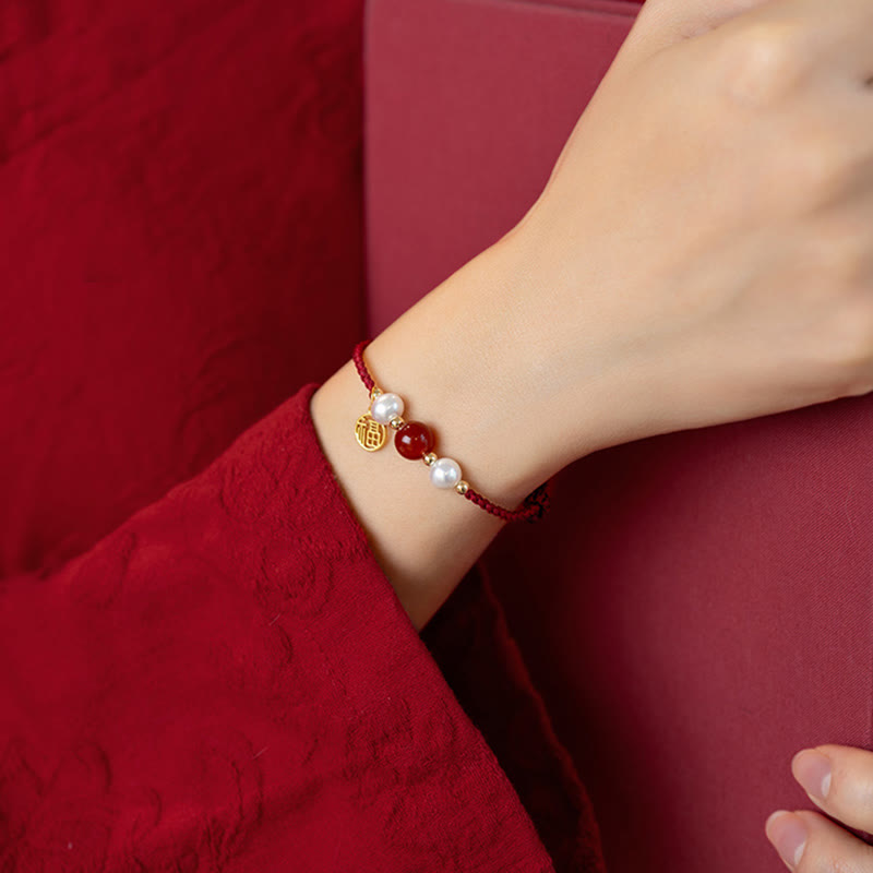 Rotes Schnurarmband aus 925er Sterlingsilber mit Fu-Charakter