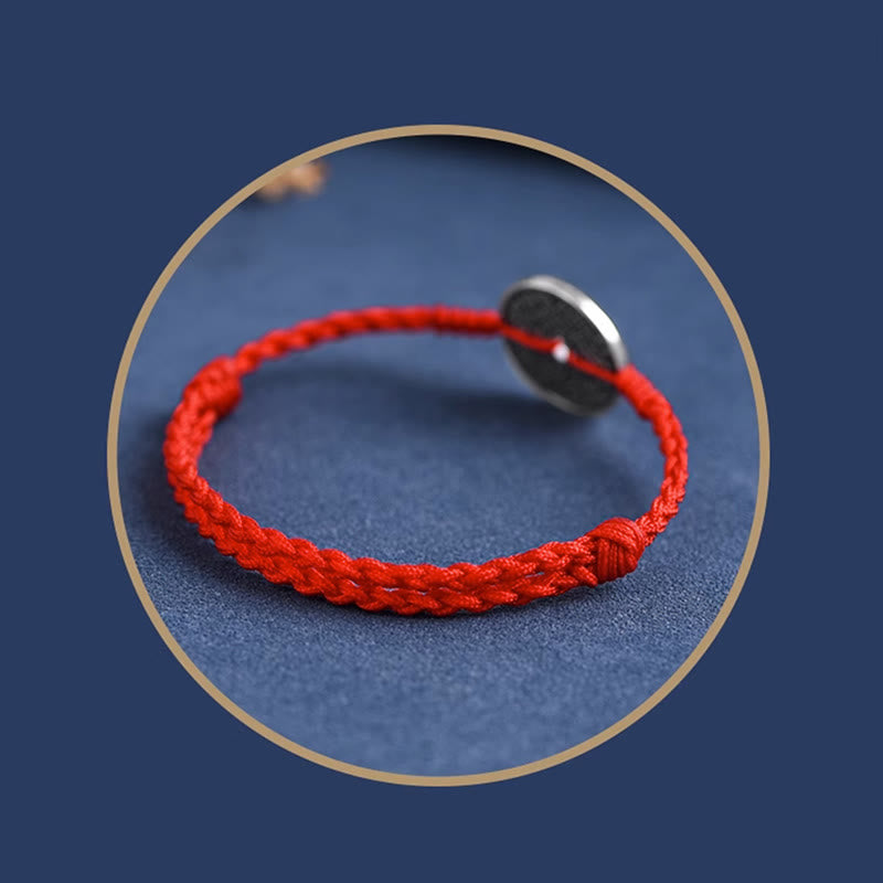 Schutzarmband aus 925er Sterlingsilber mit roter Schnur