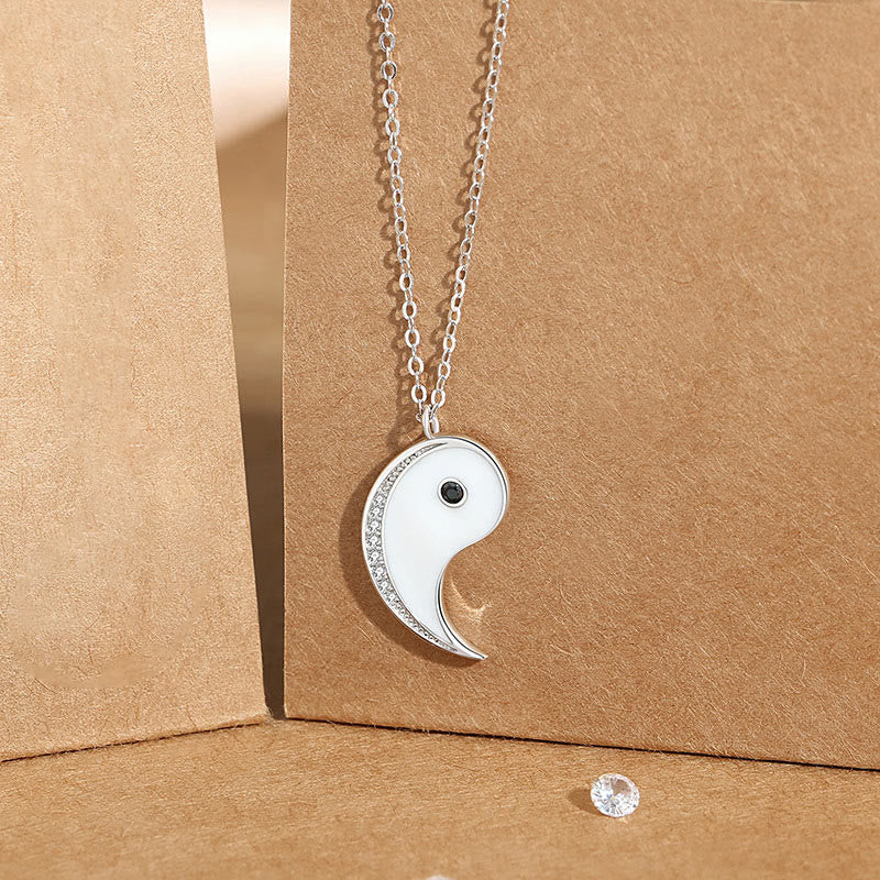 Yin-Yang-Harmonie-Halskettenanhänger aus 925er-Sterlingsilber