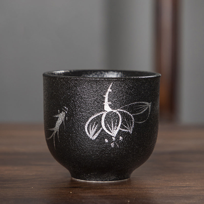 95 ml handbemalte schwarze Keramik-Teetasse mit Lotusblüte