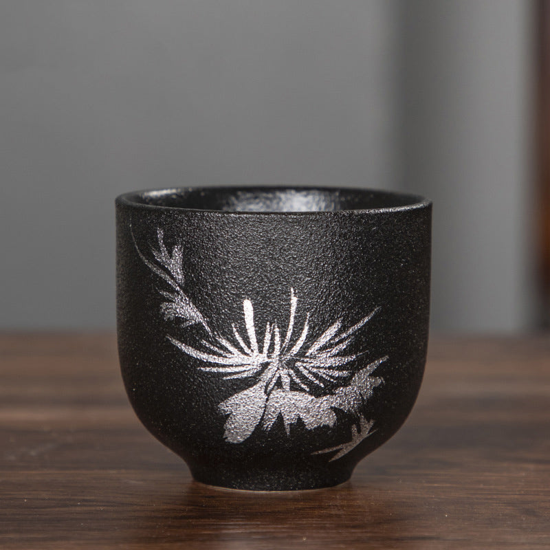 95 ml handbemalte schwarze Keramik-Teetasse mit Lotusblüte