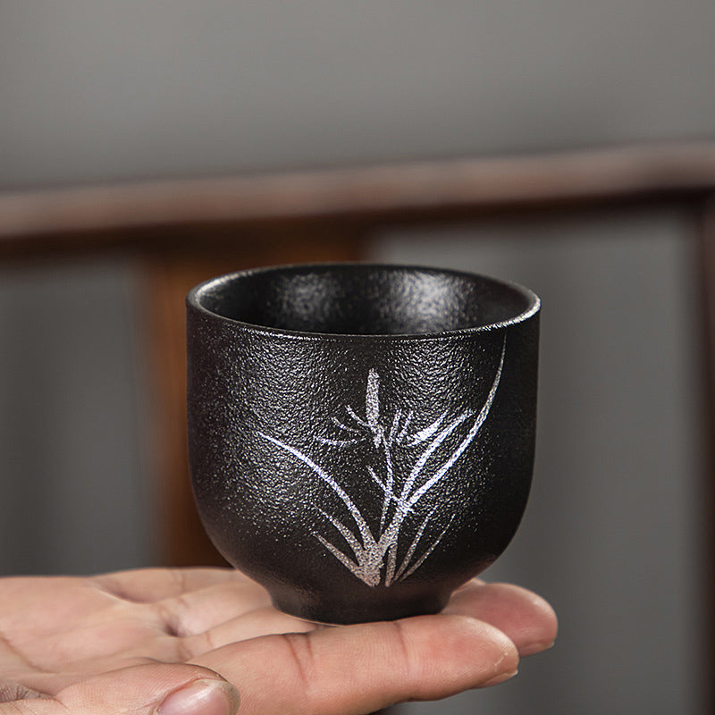 95 ml handbemalte schwarze Keramik-Teetasse mit Lotusblüte