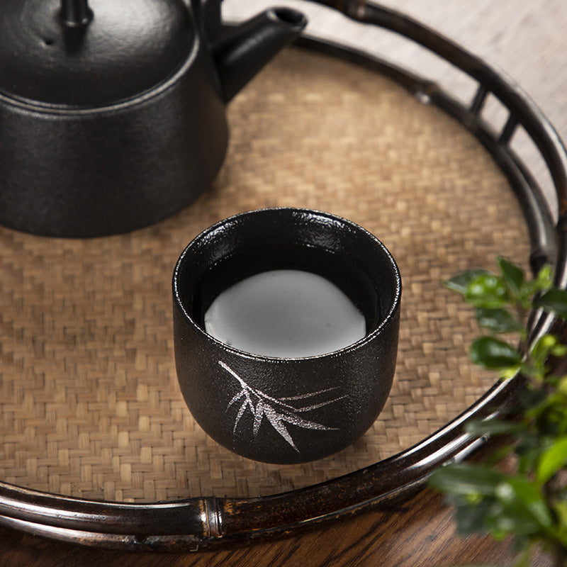 95 ml handbemalte schwarze Keramik-Teetasse mit Lotusblüte