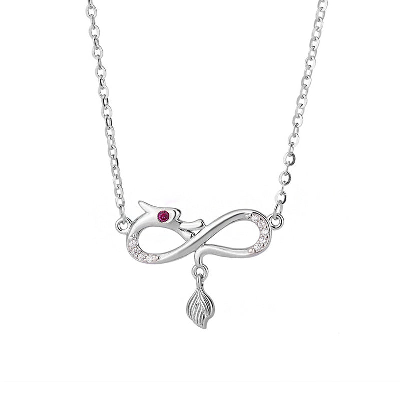 Drachenhalskette aus 999er Sterlingsilber mit Endlosknoten-Anhänger