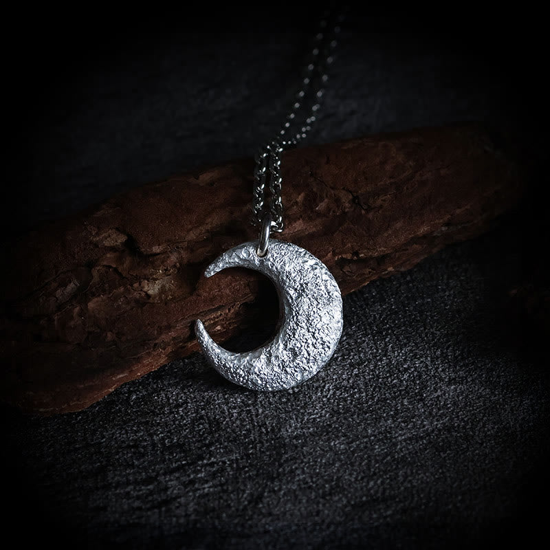 Halskette mit Mond-Balance aus 999er Sterlingsilber für spirituellen Schutz