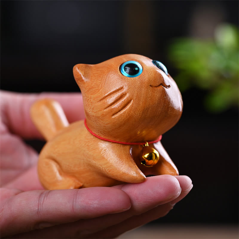 9 cm große Sandelholz-Skulptur „Schlafende Katze“ im Zen-Dekor