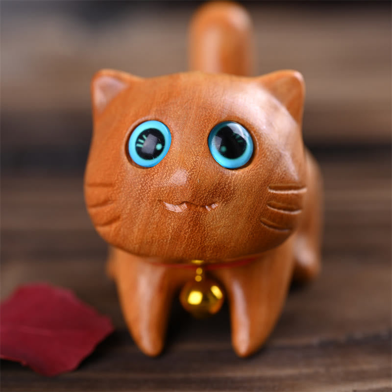 9 cm große Sandelholz-Skulptur „Schlafende Katze“ im Zen-Dekor