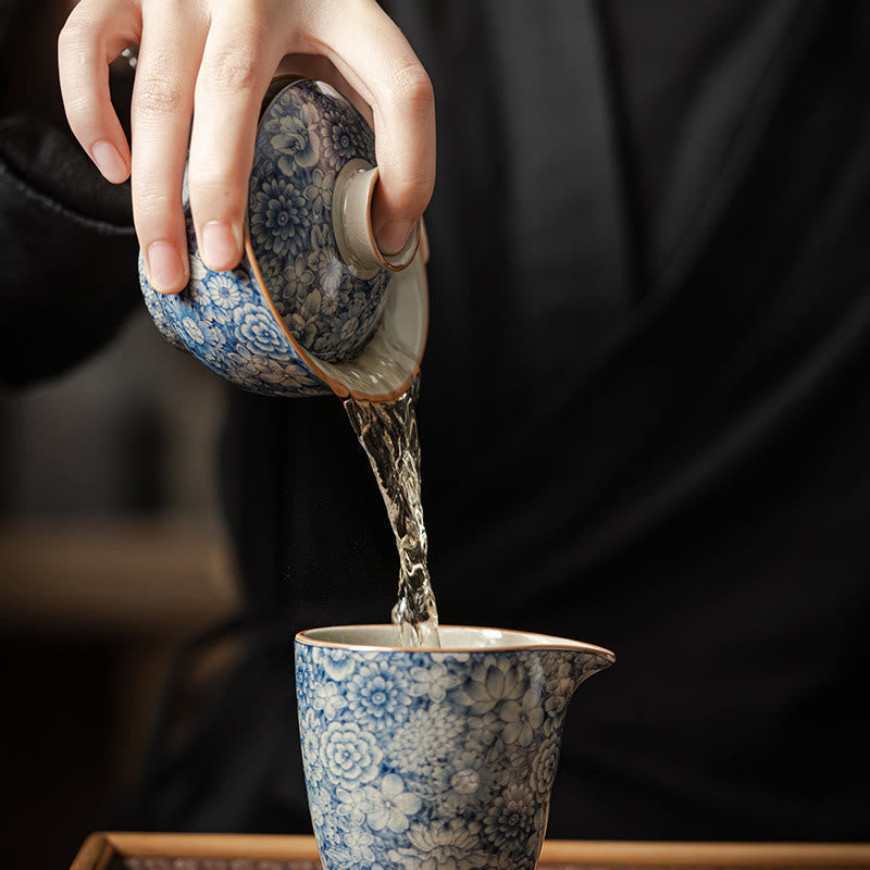 Vintage Blue White Porcelain Gaiwan Teacup with Lid 150ml