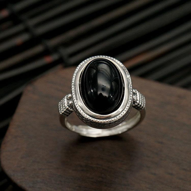 Verstellbarer spiritueller Schutzring aus schwarzem Onyx für Stärke und Glück