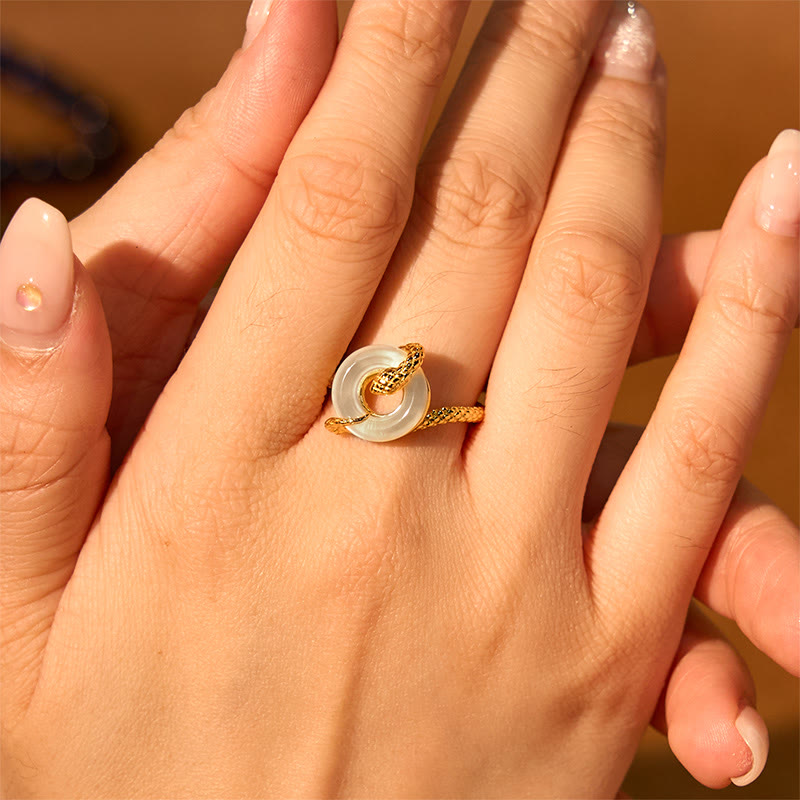 Verstellbarer Schlangenring mit Chalcedon-Friedensschnalle, 925er Sterlingsilber