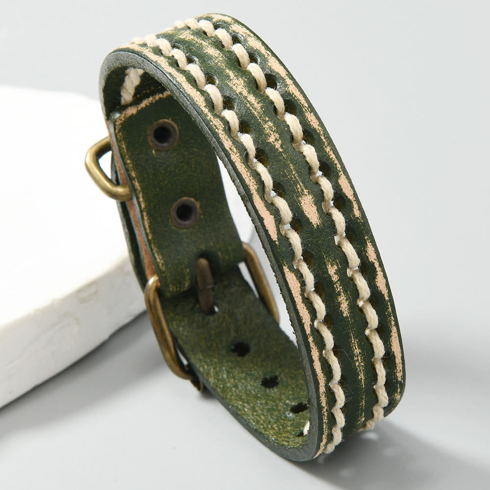 Verstellbares Vintage-Lederarmband mit spiritueller Stärke