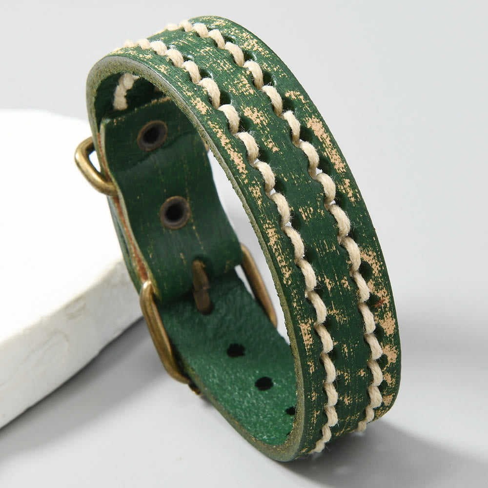 Verstellbares Vintage-Lederarmband mit spiritueller Stärke