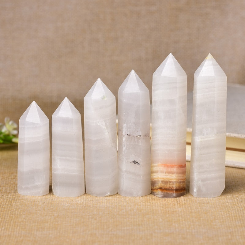 Afghanischer Heilturm aus weißer Jade, 5,1–7,6 cm