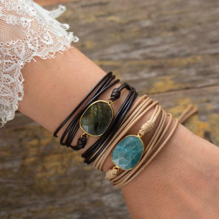 Lederarmband mit Amazonitstein für Gleichgewicht