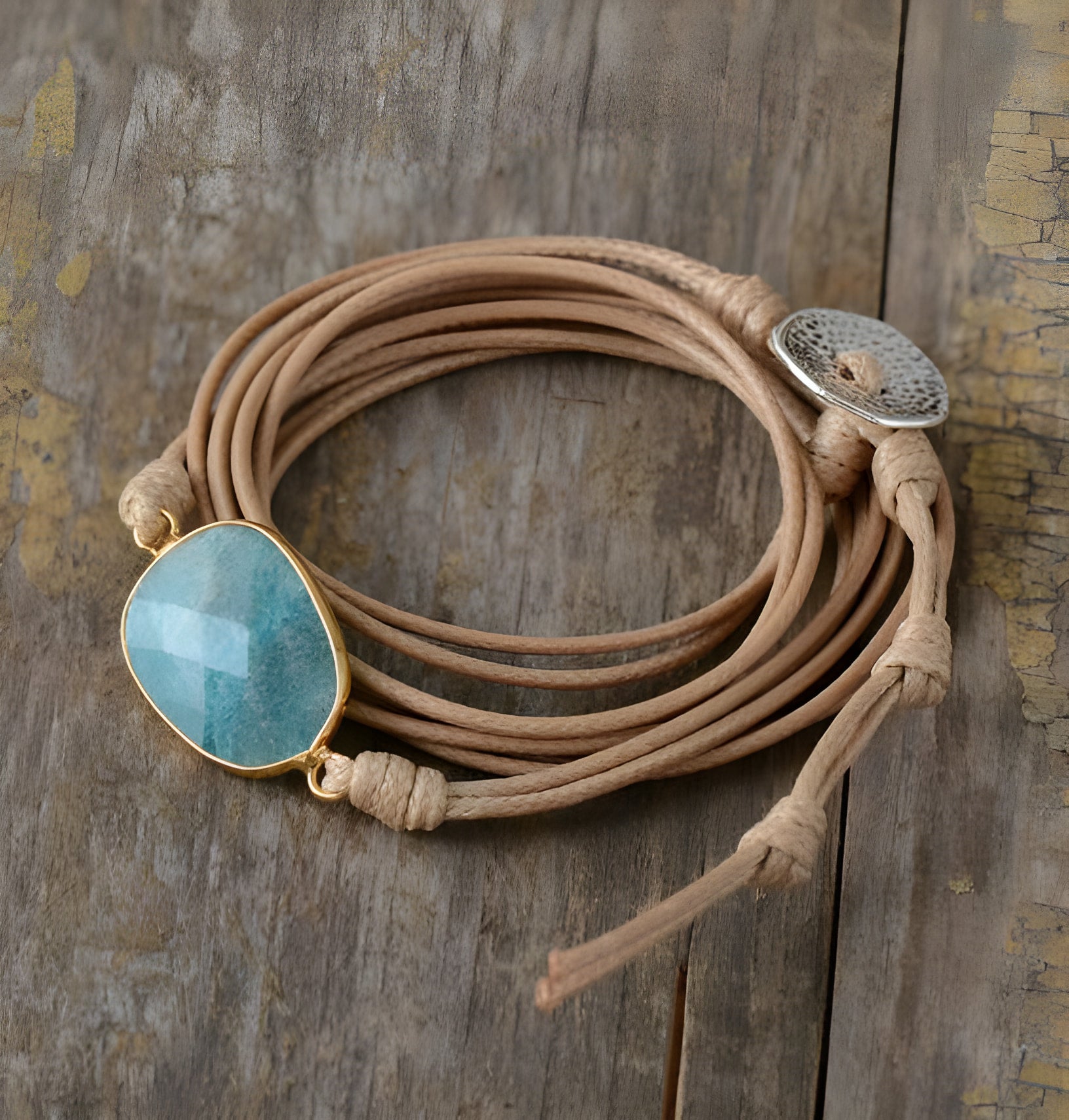 Lederarmband mit Amazonitstein für Gleichgewicht