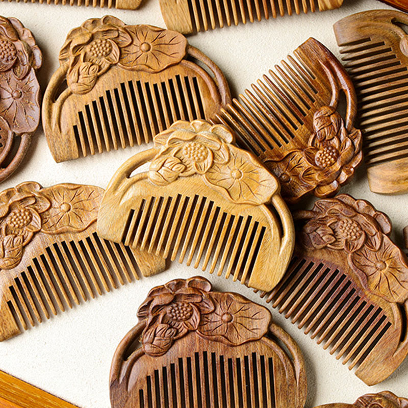 Green Sandalwood Lotus Flower Engraved Soothing Comb