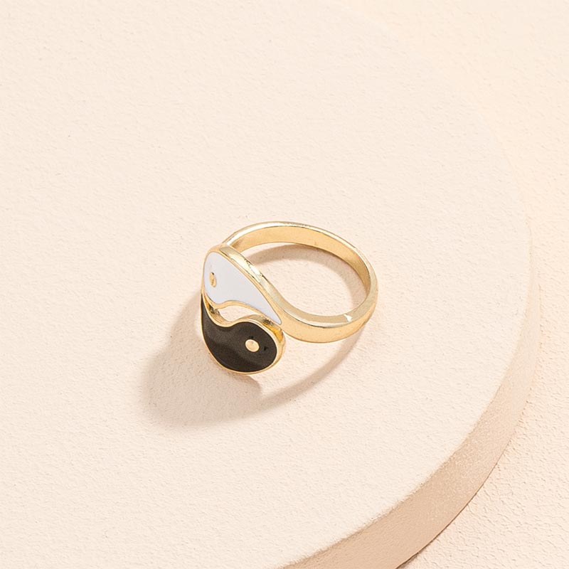 Unisex Adjustable Yin Yang Ring for Balance and Harmony