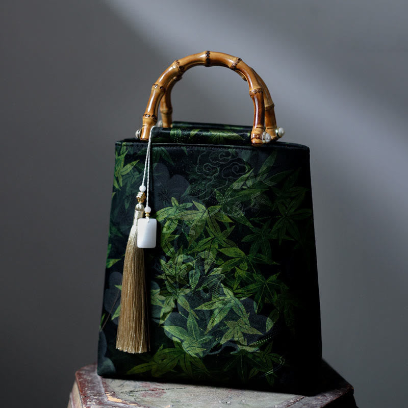 Handtasche mit Bambusblättern, Schmetterlings-Koi-Fisch und Jadegriffen