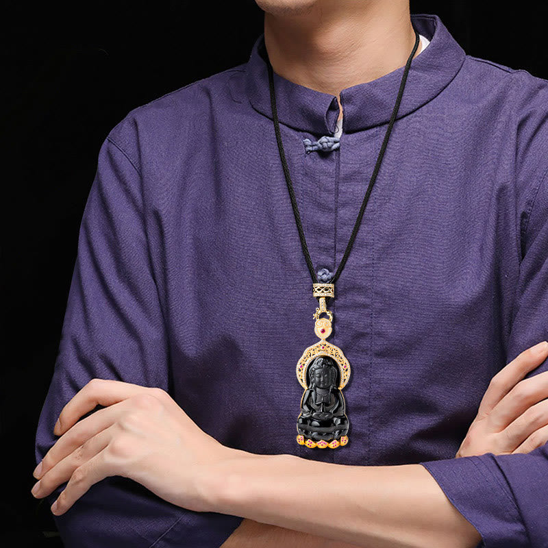 Schwarze Jade Kwan Yin Avalokitesvara Halskette zum Schutz