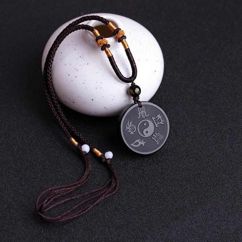 Halskette mit Anhänger „Stärke“ aus schwarzem Obsidian