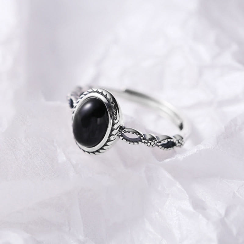 Schwarzer Onyx-Glücksring aus 925er Sterlingsilber – Schutz und Stärke