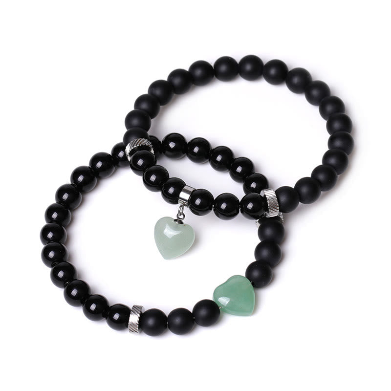 Schwarzes Onyx-Liebesherz-Schutzarmband mit 8 mm Perlen