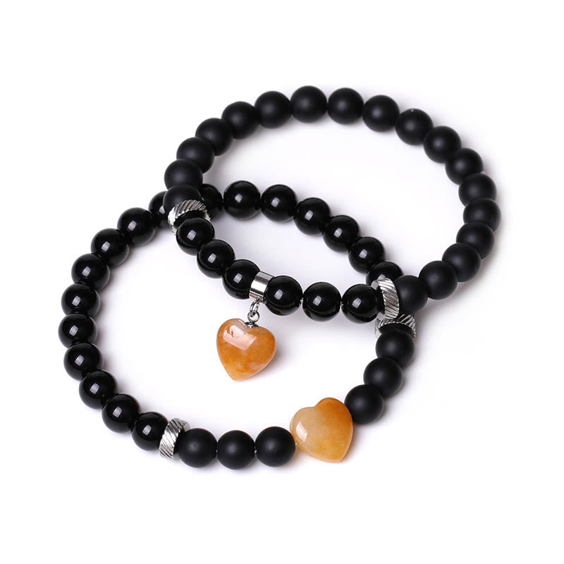 Schwarzes Onyx-Liebesherz-Schutzarmband mit 8 mm Perlen