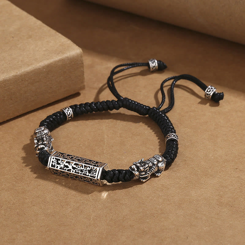 Schwarzes Pixiu-Schutzarmband mit Schnur – Om Mani Padme Hum