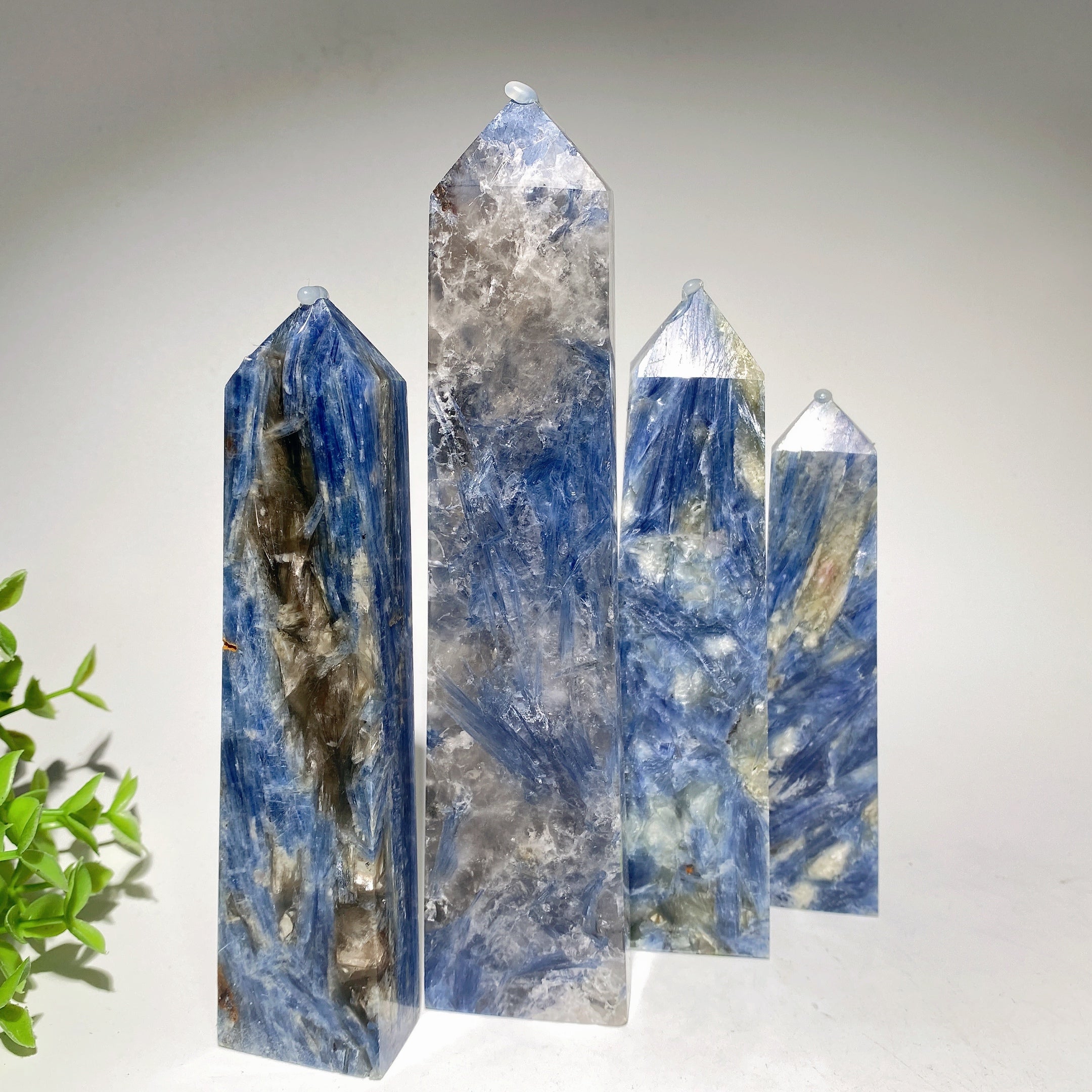 Blauer Kyanit-Kristallturm, 12–20 cm, für heilende Energie